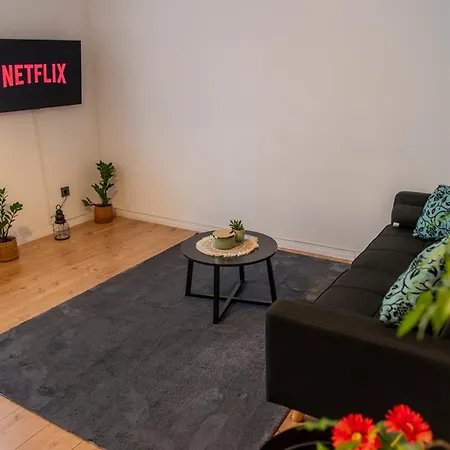 Savon#1 - Innenstadt Netflix-kueche-parking-wlan-kingsizebett-loggia *